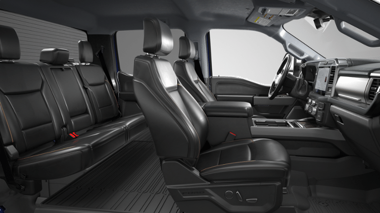 2026 Ford Super Duty F-350® Lariat®
